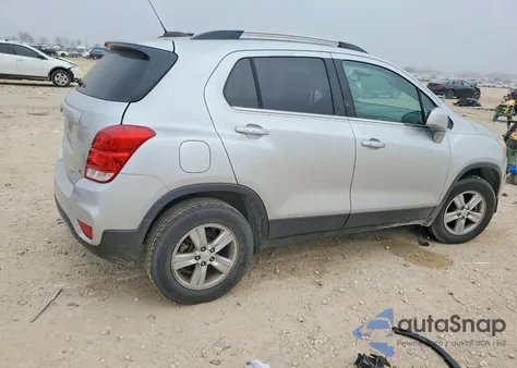 2018 Chevrolet Trax 1Lt z USA, uszkodzony, nr VIN KL7CJPSB3JB599626